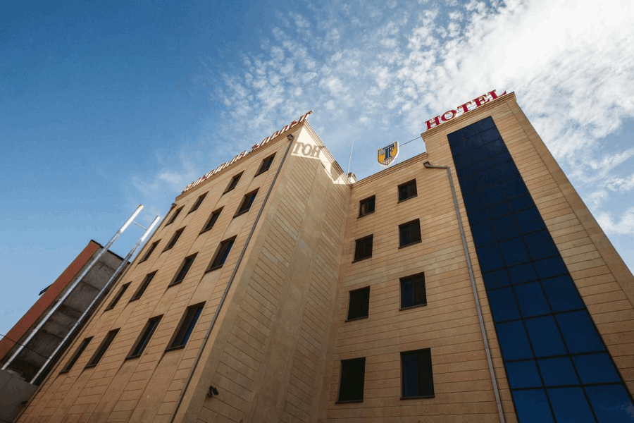 HOTELS IN YEREVAN FORUM HOTEL