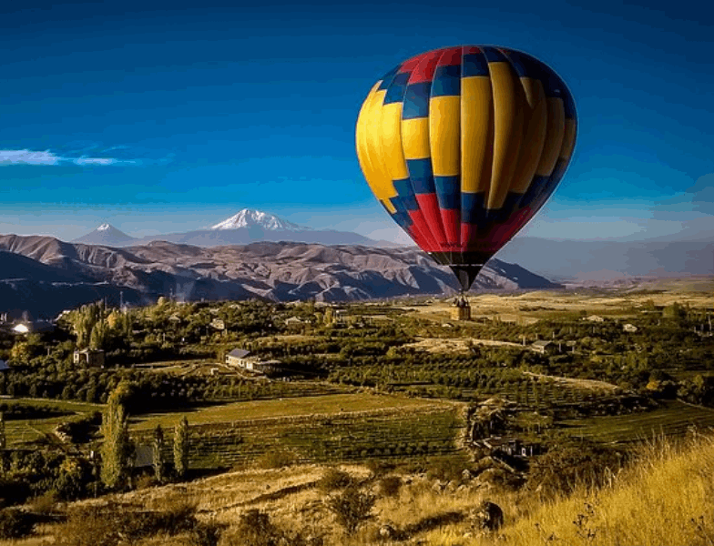 EXCLUSIVE TOURS And I want to fly ...
Air balloon flight in Armenia

Air balloon is registered as airplane in civil aviation, and the skilled pilot is certificated and has appropriate license. The flights are organized solely with the permission and supervision of civil aviation.