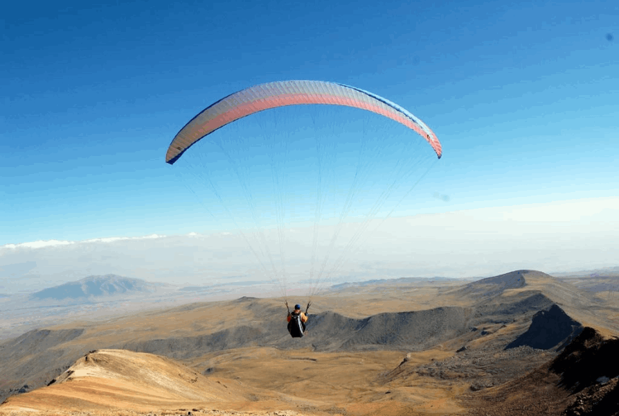EXCLUSIVE TOURS 🪂 Armenia from a Bird's Eye View