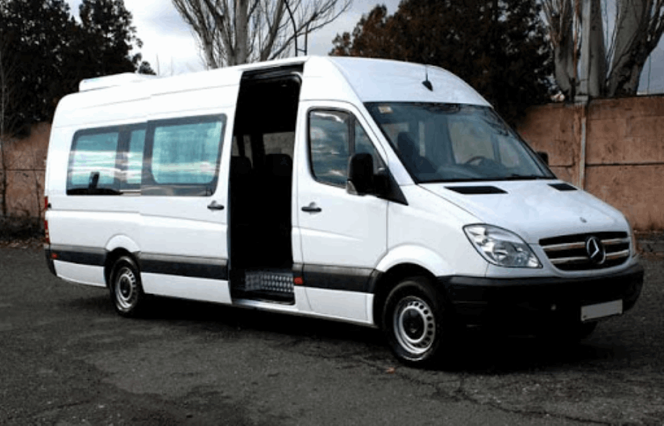 MERCEDES RENT-A-CAR MERCEDES SPRINTER